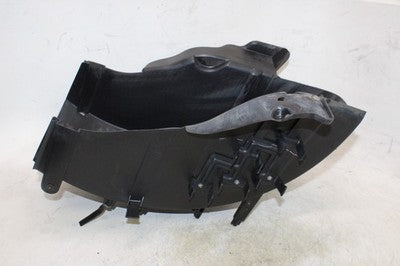 2006 HONDA GOLDWING 1800 GL1800 OEM REAR BACK WHEEL FENDER MUD GUARD