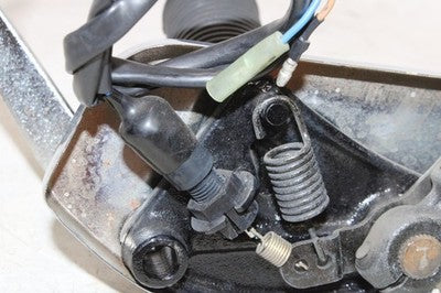 96-07 KAWASAKI VULCAN 1500 VN1500A OEM RIGHT REARSET W PEDAL