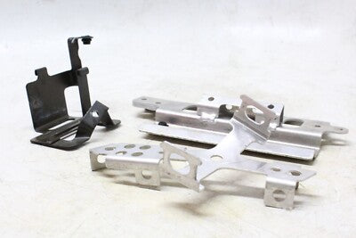 2006 KAWASAKI NINJA ZX6R ZX636C OEM GAS TANK FUEL CELL RESERVOIR BRACKET SET