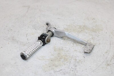 11-16 YAMAHA YZF R6 OEM RIGHT FRONT FOOT REST PEG STEP W PEDAL