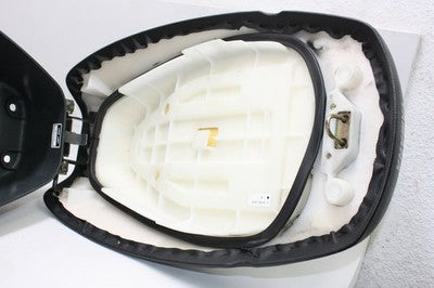 2005 YAMAHA VINO 125 YJ125 OEM SEAT SADDLE W LUGGAGE BOX