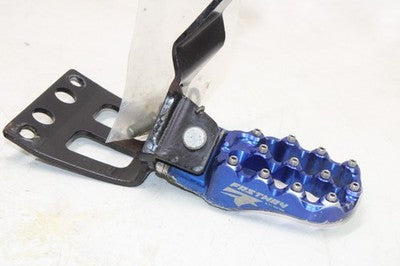 2003 BMW F650GS DAKAR FRONT FOOT RESTS PEGS STEPS SET PAIR FASTWAY