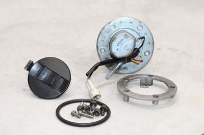 04-05 SUZUKI GSXR 600 OEM FUEL PUMP GAS PETROL SENDER UNIT