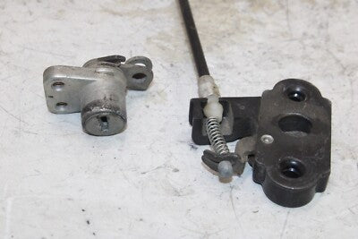 2011 KAWASAKI NINJA 250R EX250J OEM REAR BACK SEAT LOCK !NO KEY!