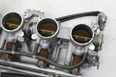 06-07 SUZUKI GSXR 600 OEM MAIN FUEL INJECTORS / THROTTLE BODIES