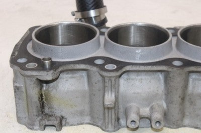 97-98 SUZUKI GSXR 600 OEM ENGINE MOTOR PISTON CYLINDERS BLOCK JUG