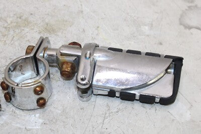 2004 KAWASAKI VULCAN 2000 VN2000A OEM FRONT FOOT RESTS PEGS STEPS SET PAIR