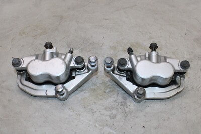 2004 YAMAHA V STAR 1100 XVS1100 OEM RIGHT LEFT FRONT BRAKE CALIPER SET CALIPERS