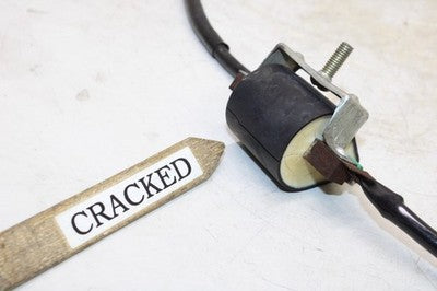1997 HONDA FOURTRAX 300 TRX300FW 4X4 OEM IGNITION COIL SPARK PLUG CAP