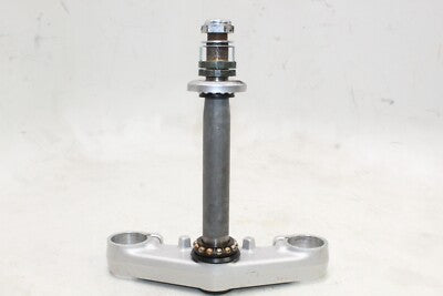 01-05 YAMAHA FZ1 OEM FRONT FORKS CLAMP LOWER TRIPLE TREE STEM