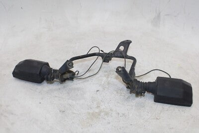 1992 YAMAHA XT350 OEM FRONT TURN SIGNAL PAIR STAY