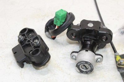 01-02 SUZUKI GSXR 1000 OEM IGNITION LOCK SET W/ GAS CAP SEAT LOCK !no Key!