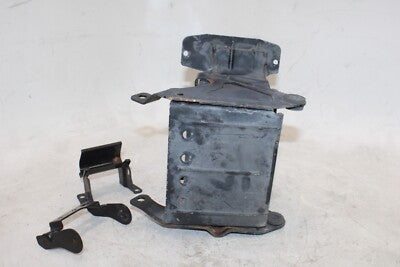 05-08 SUZUKI BOULEVARD S50 VS800 OEM BATTERY TRAY BOX HOLDER