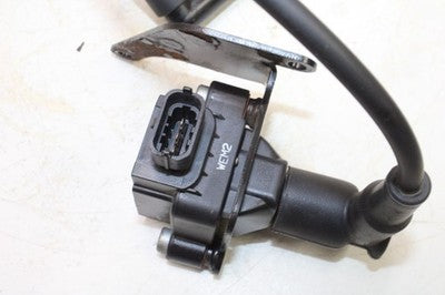 2003 BMW F650GS DAKAR OEM IGNITION COIL SPARK PLUG CAP