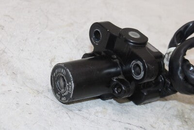 2004 YAMAHA YZF R6 OEM IGNITION LOCK !NO KEY!