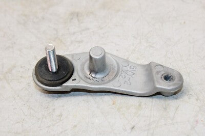 2008 YAMAHA YZF R1 OEM ENGINE MOTOR MOUNT STAY BRACKETS