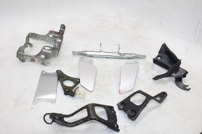1996 Yamaha FZR600R OEM MISC MOUNTING BRACKETS MOUNTS COWLS
