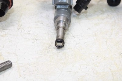 14-17 YAMAHA FZ09 OEM MAIN FUEL INJECTORS
