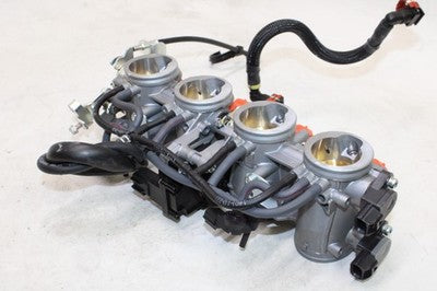 24-25 KAWASAKI NINJA ZX6R ZX636 OEM MAIN FUEL INJECTORS / THROTTLE BODIES