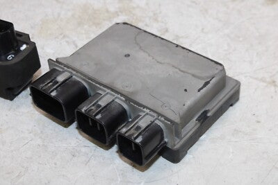 13-17 KAWASAKI NINJA 300 EX300B ABS OEM RELAY TIP TURN SIGNAL SENSOR