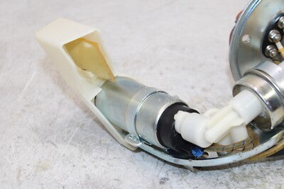 11-17 SUZUKI BOULEVARD C50 VL800 OEM FUEL GAS PUMP
