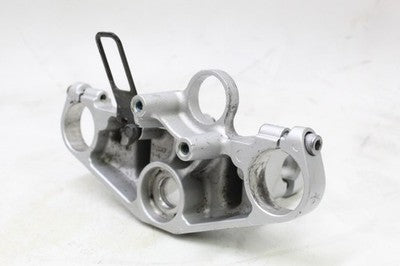 04-06 YAMAHA FZ6 OEM FORKS UPPER TRIPLE TREE CLAMP