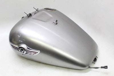 2005 KAWASAKI VULCAN 1500 VN1500 CLASSIC OEM GAS FUEL TANK SILVER