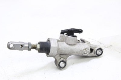 06-09 YAMAHA YZF R6S OEM REAR BACK BRAKE MASTER CYLINDER