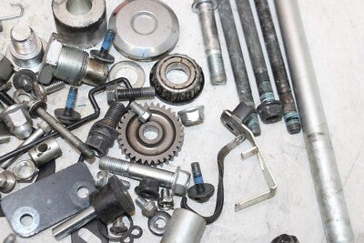 11-17 SUZUKI BOULEVARD C50 VL800 OEM ENGINE MOUNTING BOLTS HARDWARE MOTOR SCREWS