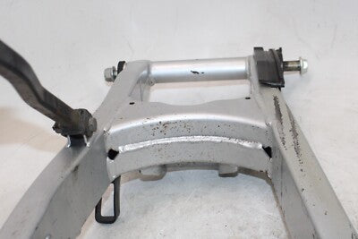 01-06 SUZUKI KATANA 750 GSX750F OEM REAR SWINGARM BACK SUSPENSION SWING ARM