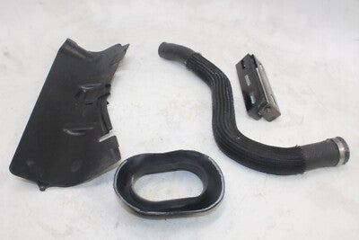 2004 SUZUKI GSXR600 OEM HOSE W MISC BRACKET COWL GUARD