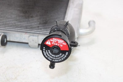2018 YAMAHA XMAX CZD300A OEM ENGINE RADIATOR MOTOR COOLER COOLING RADIATER