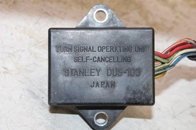 1982 KAWASAKI KZ750 OEM TURN SIGNAL OPERATION UNIT