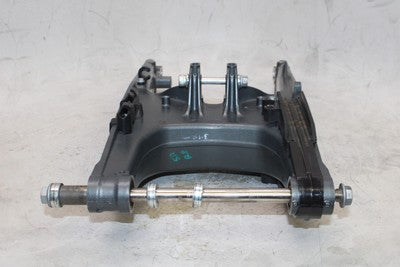 2018 HUSQVARNA SVARTPILEN 401 OEM REAR SWINGARM BACK SUSPENSION SWING ARM