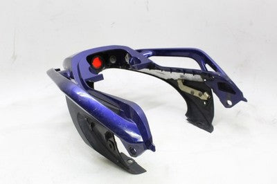 2005 YAMAHA FZ6 FAZER OEM CENTER REAR BACK TAIL FAIRING COWL GRAB HANDLE