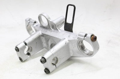 04-06 YAMAHA FZ6 OEM FORKS UPPER TRIPLE TREE CLAMP