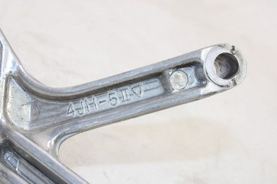 2002 YAMAHA YZF600R OEM RIGHT REAR BACK PASSENGER PEG