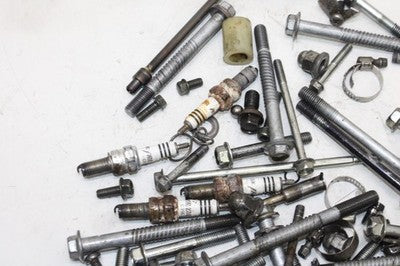 1994 YAMAHA YZF750R OEM ENGINE MOUNTING BOLTS HARDWARE MOTOR SCREWS
