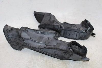 06-07 SUZUKI GSXR 600 OEM RIGHT LEFT AIR INTAKE DUCTS