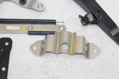 2018 KAWASAKI CONCOURS 14 ZG1400 ABS OEM FRONT GAS TANK BRACKET MOUNT SET