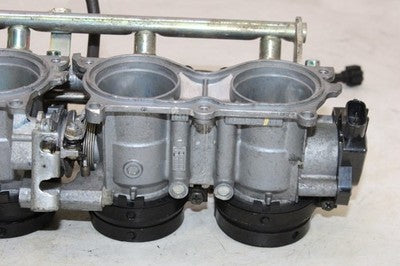 05-06 HONDA CBR600RR OEM MAIN FUEL INJECTORS / THROTTLE BODIES