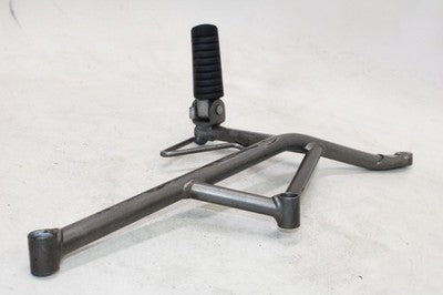 2011 KAWASAKI VERSYS 650 KLE650CF OEM LEFT REAR BACK PASSENGER PEG W MOUNT