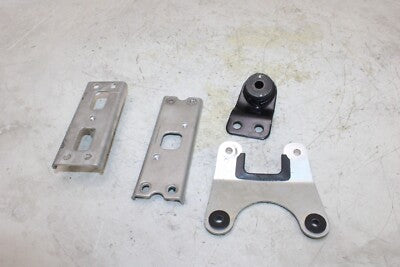 2009 SUZUKI GSXR 750 OEM MOUNTING BRACKETS MOUNTS STAY SET KIT