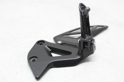 2021 SUZUKI GSXR 1000 OEM LEFT REARSET REAR SET DRIVER FOOT PEG REST STOP