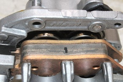 04-07 HONDA SHADOW VLX 600 VT600CD DELUXE OEM LEFT FRONT BRAKE CALIPER