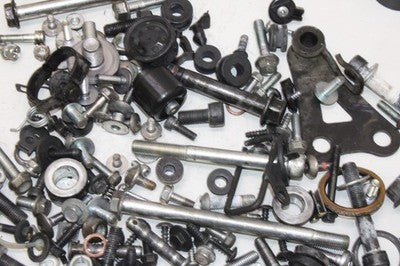 15-25 YAMAHA YZF R3 OEM ENGINE MOUNTING BOLTS HARDWARE MOTOR SCREWS