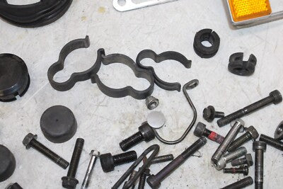 2004 KAWASAKI VULCAN 1500 VN1500E CLASSIC OEM ENGINE MOUNTING BOLTS SCREWS