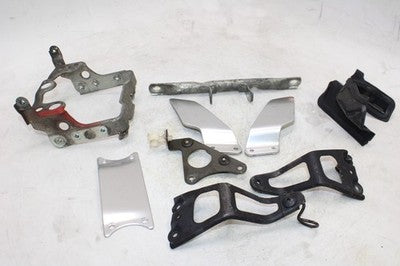 1996 Yamaha FZR600R OEM MISC MOUNTING BRACKETS MOUNTS COWLS