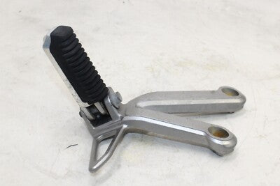 2002 SUZUKI BANDIT 1200 OEM LEFT REAR BACK PASSENGER PEG