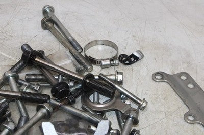 06-09 SUZUKI GSXR 750 OEM ENGINE MOUNTING BOLTS HARDWARE MOTOR SCREWS